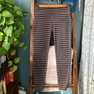 Athleta Chatarunga 7/8 Legging